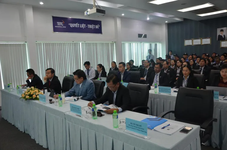 Hội nghị sơ kết hoạt động 6 tháng đầu năm và triển khai kế hoạch hoạt động 6 tháng cuối năm 2020 - Công Ty CP Khu Công Nghiệp Thành Thành Công (TTC IZ)