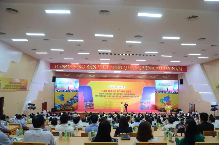 Hội nghị tổng kết Chương trình hợp tác phát triển kinh tế - xã hội giữa Thành phố Hồ Chí Minh với các tỉnh thuộc vùng Đông Nam Bộ tại Bình Phước. - Công Ty CP Khu Công Nghiệp Thành Thành Công (TTC IZ)