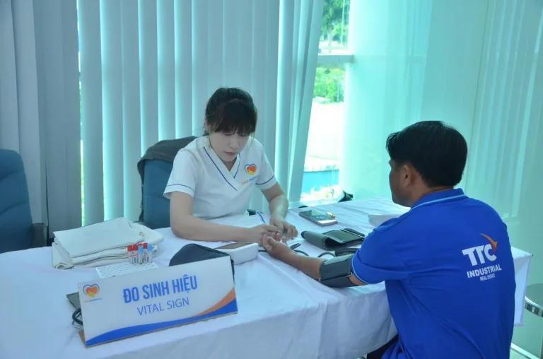 TTC IZ TỔ CHỨC KHÁM SỨC KHỎE ĐỊNH KỲ CHO HƠN 200 CBNV - Công Ty CP Khu Công Nghiệp Thành Thành Công (TTC IZ)