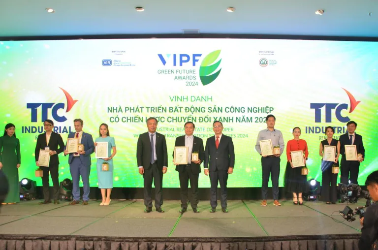 TTC IR - Nhà phát triển Bất Động Sản Công Nghiệp có chiến lược chuyển đổi Xanh 2024 - Công Ty CP Khu Công Nghiệp Thành Thành Công (TTC IZ)
