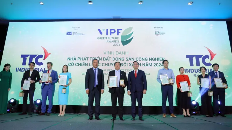 TTC IZ - Nhà phát triển Bất động sản Công nghiệp có chiến lược chuyển đổi xanh - Công Ty CP Khu Công Nghiệp Thành Thành Công (TTC IZ)