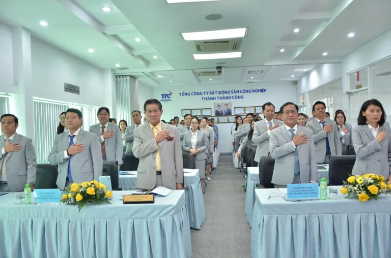 HỘI NGHỊ TỔNG KẾT TTC IR NĂM 2024 VÀ TRIỂN KHAI NHIỆM VỤ NĂM 2025 - Công Ty CP Khu Công Nghiệp Thành Thành Công (TTC IZ)