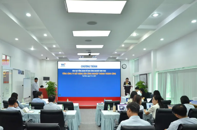 TTC IZ ĐẶT NỀN MÓNG CHIẾN LƯỢC PHÁT TRIỂN BỀN VỮNG - Công Ty CP Khu Công Nghiệp Thành Thành Công (TTC IZ)