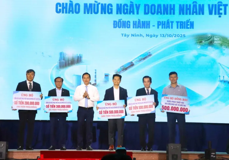 TTC IZ góp sức khắc phục hậu quả bão lũ miền Bắc cùng tỉnh Tây Ninh - Công Ty CP Khu Công Nghiệp Thành Thành Công (TTC IZ)